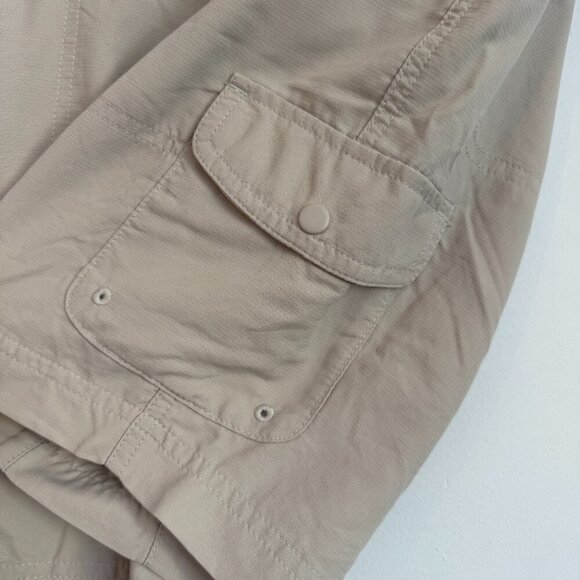 Columbia | Hiking Shorts Tan Size 4 NWOT - Picture 4 of 9